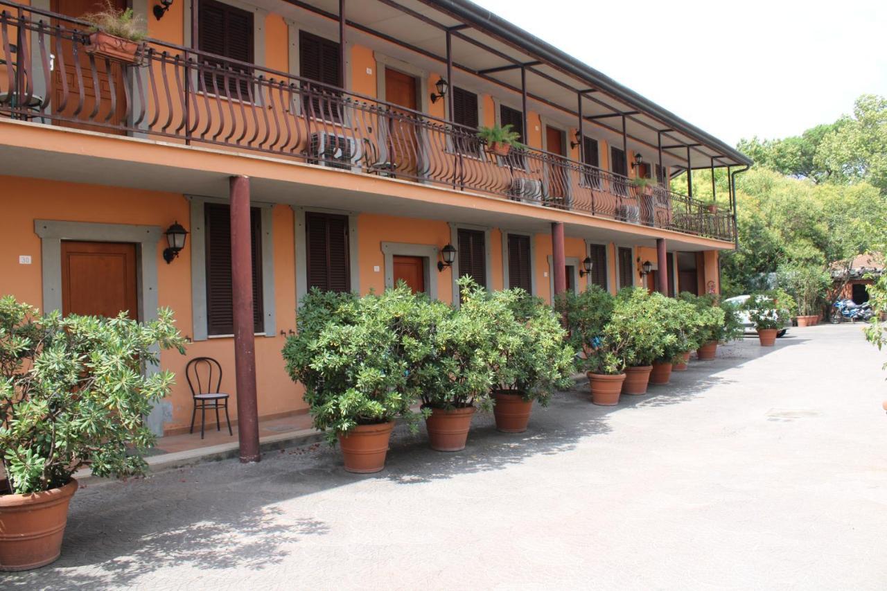 Hotel La Locanda Del Borgo Rome Luaran gambar