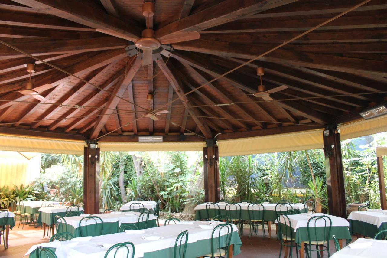 Hotel La Locanda Del Borgo Rome Luaran gambar