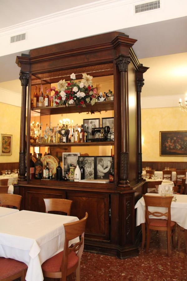 Hotel La Locanda Del Borgo Rome Luaran gambar
